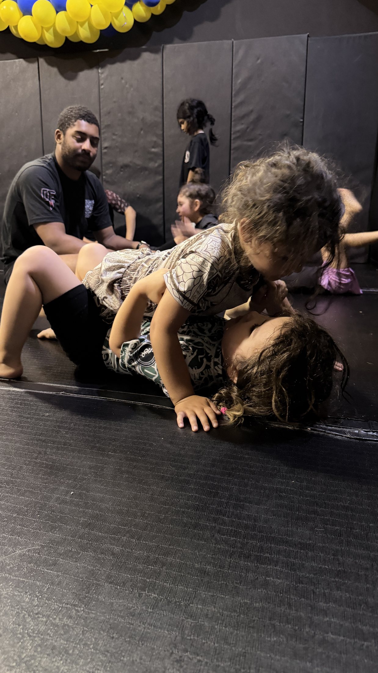 Little grapplers